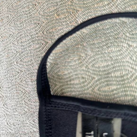 Triangl  bikini top large - Picture 6 of 6